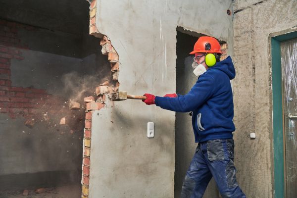 Concrete Wall Demolition in Portland